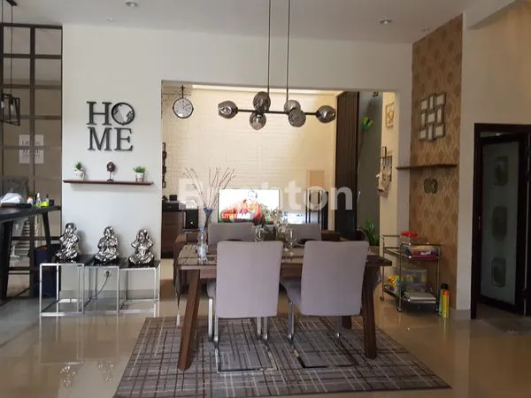 image RUMAH MODERN MINIMALIS SIDOARJO (3)