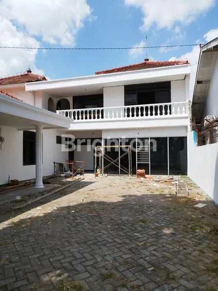 image RUMAH LUAS 7 KAMAR KOTA KEDIRI (1)