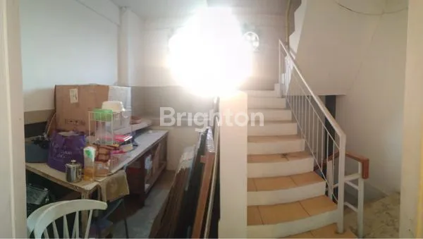 image RUKO 4 LT LOKASI STRATEGIS DI DHARMAHUSADA SURABAYA (1)