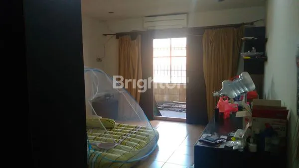 image RUKO 4 LT LOKASI STRATEGIS DI DHARMAHUSADA SURABAYA (3)