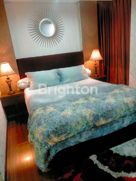 image APARTEMEN TRILLIUM MEWAH FULL FURNISH VIEW PLAZA (2)
