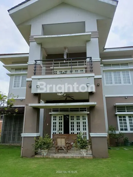 image RUMAH MEWAH ROYAL SUMATERA MEDAN TUNTUNGAN (5)