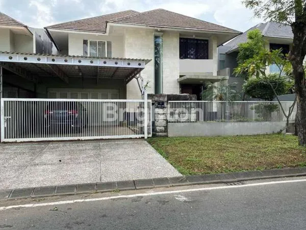 image RUMAH MEWAH ROYAL RESIDENCE (1)