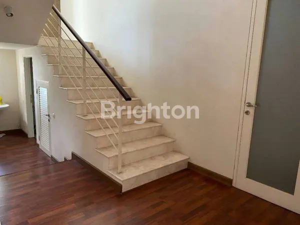 image RUMAH MEWAH ROYAL RESIDENCE (5)