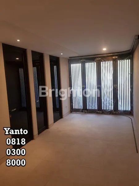 image NEW GRESS MODERN HOUSE LOKASI ARAYA2 SANGAT STRATEGIS ADA GARASINYA (8)