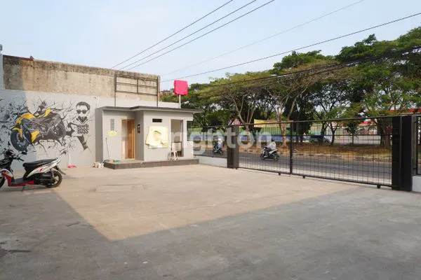 image RUKO STRATEGIS PINGGIR JALAN RAYA JALUR PANTURA, DEKAT PERTAMINA (1)