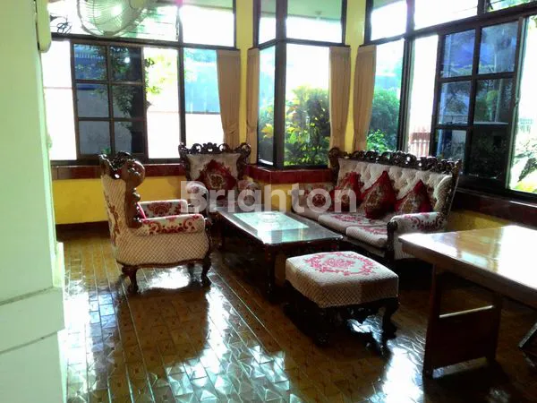 image RUMAH PUSAT KOTA DAERAH GUBENG LOKASI STRATEGIS KOMERSIAL AREA (5)