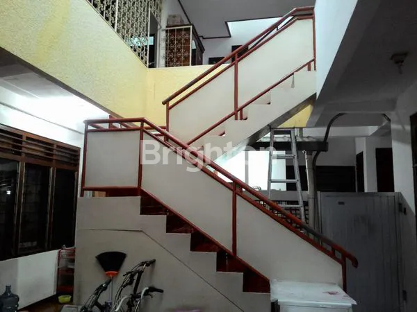 image RUMAH PUSAT KOTA DAERAH GUBENG LOKASI STRATEGIS KOMERSIAL AREA (8)