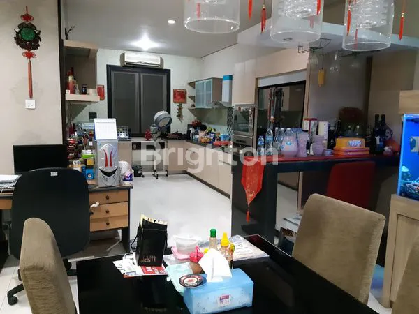 image RUMAH REGENCY 21 HOOKBUTUH JUAL CEPAT  DEKAT PERUMAHAN ARAYA , KERTAJAYA INDAH (1)