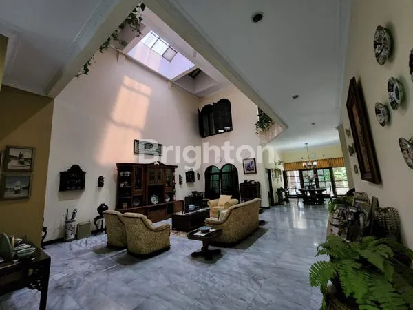 image DHARMAHUSADA INDAH, RMH LKS STRG, DKT MALL, DKT GM, MANYAR,MERR, UNAIR (2)