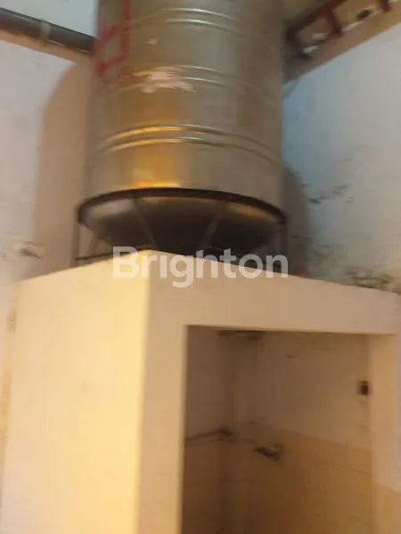 image RUMAH 1 SETENGAH LANTAI SIAP HUNI PERUMAHAN PONDOK MUTIARA SIDOARJO (11)