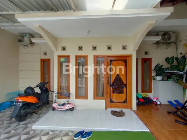 image RUMAH HUNI MODEL MINIMALIS LOKASI STRATEGIS DI PERUMAHAN MOJOROTO INDAH, KOTA KEDIRI (2)