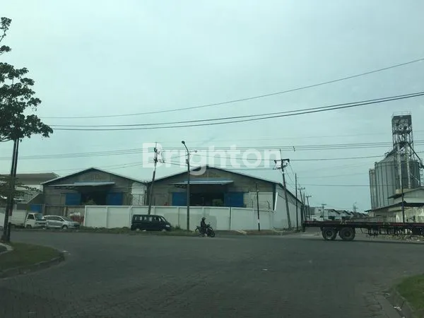 image GUDANG BARU GRESSMARGOMULYO (1)