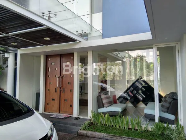 image RUMAH MEWAH VILLA TAMAN GOLF ARAYA LOKASI TENANG, ASRI,AMAN (3)