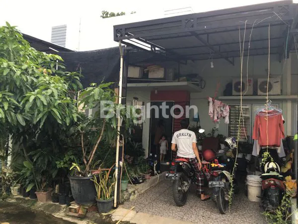 image DEKAT SEKOLAH DEKAT TEMPAT SEMBAHYANG  (1)