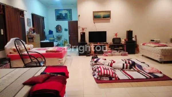 image VILLA NYAMAN DAHLIA, 2 LANTAI, LUAS 400M², HARGA MENARIK (3)