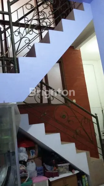 image PERUM REWWIN KONDISI RUMAH BAGUS, DESAIN CANTIK SIAP HUNI (5)