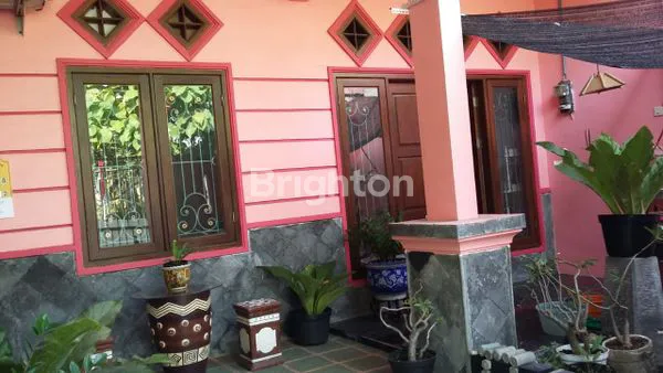 image PERUM REWWIN KONDISI RUMAH BAGUS, DESAIN CANTIK SIAP HUNI (7)