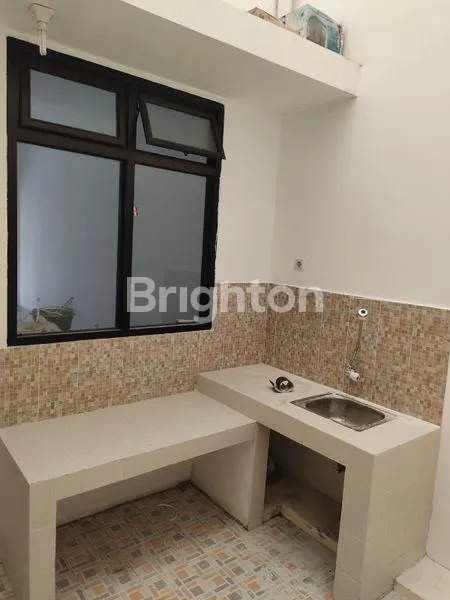 image TOWN HOUSE MINIMALIS (5)