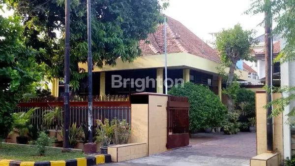 image RUMAH TENGAH KOTA JL SUMBAWA SURABAYA (6)