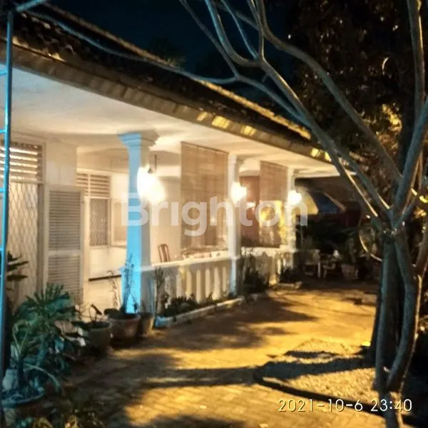 RUMAH KLASIK TENGAH KOTA CINDE BARAT JOMBLANG CANDISARI SEMARANG DEKAT JAVA MALL