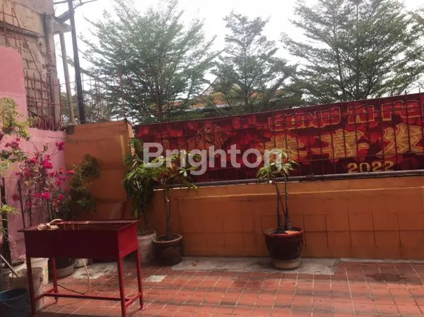 image DI JUAL RUMAH HOKKY BUAT INVERSTASI DI PUSAT KOTA BATAM.AREA COCOK BUAT BANGUN ULANG BUAT RUKO BISNIS DI PUSAT KOTA (6)