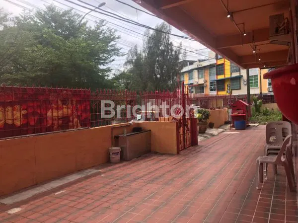 image DI JUAL RUMAH HOKKY BUAT INVERSTASI DI PUSAT KOTA BATAM.AREA COCOK BUAT BANGUN ULANG BUAT RUKO BISNIS DI PUSAT KOTA (1)