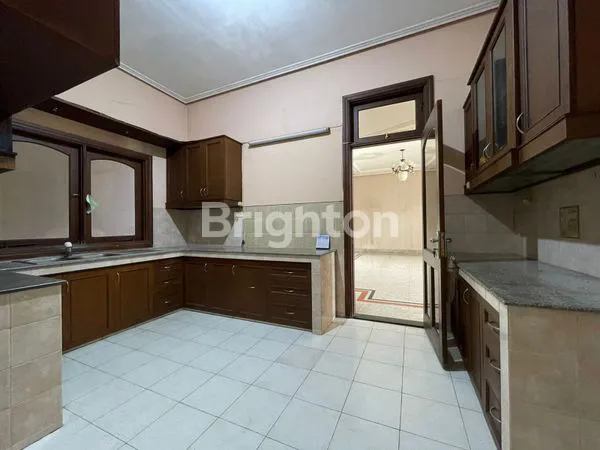 image *SIAP HUNI RUMAH DHARMAHUSADA INDAH, DEKAT GM 3* (4)