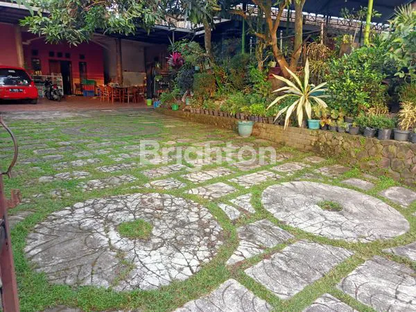 image RUMAH  + CAFE BESERTA PERABOT SIAP UNTUK OPERASIONAL DS PALAAN KEC NGUJUM MALANG (7)