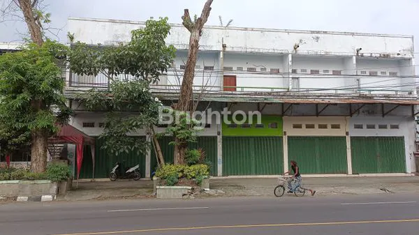 image RUKO SANGAT STRATEGIS COCOK BUAT SEMUA USAHA DI PUSAT KOTA KEDIRI (1)