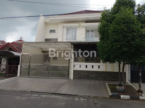 image RUMAH MINIMALIS 2 LANTAI SUTOREJO PRIMA ROW JALAN LEBAR (1)