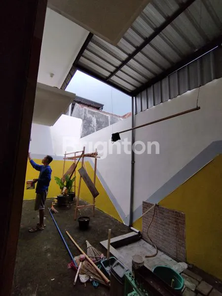 image RUMAH TENGAH KOTA SIAP HUNI KEDIRI (6)