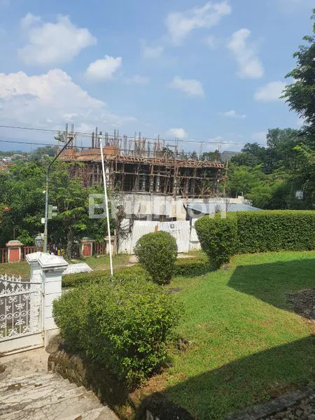 image HUNIAN NYAMAN DENGAN HALAMAN YANG LUAS POSISI HOOK (6)