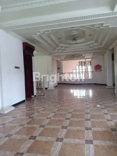 image RUMAH MEWAH DI TENGAH KOTA SAMARINDA COCOK UNTUK USAHA RUMAH MAKAN, LEO SMD 015 (3)