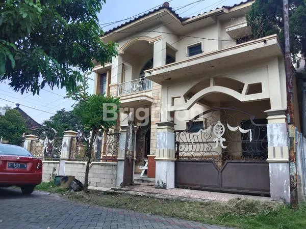 image RUMAH MEWAH ISTIMEWA KOTA MOJOKERTO (1)