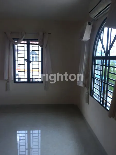 image DEKAT SHOPPING MALL DEKAT INTERNATIONAL FERRY TERMINAL (7)