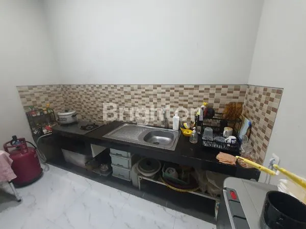 image RUMAH MINIMALIS THE GREENLAKE CITRALAND (3)