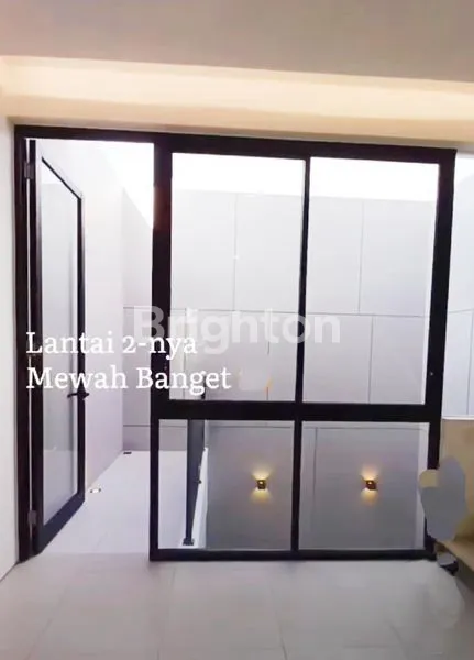 image RUMAH 3LANTAI SUTOREJO MULYOSARI SELANGKAH DARI GALAXY MALL MERR PAKUWON CITY SURABAYA (4)