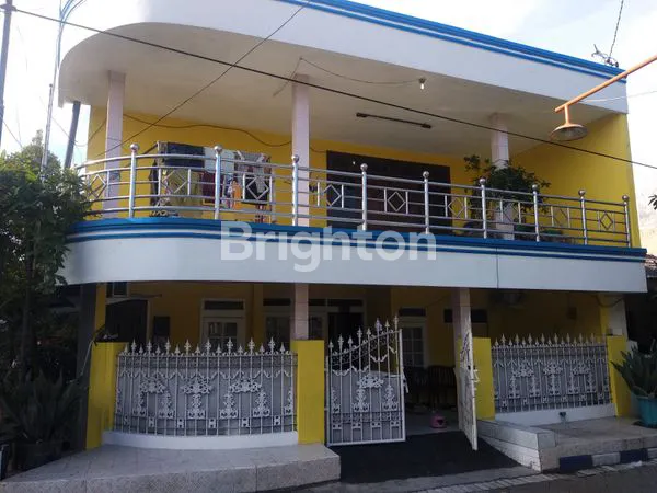 image RUMAH DI PERUMAHAN KEPUH PERMAI (1)