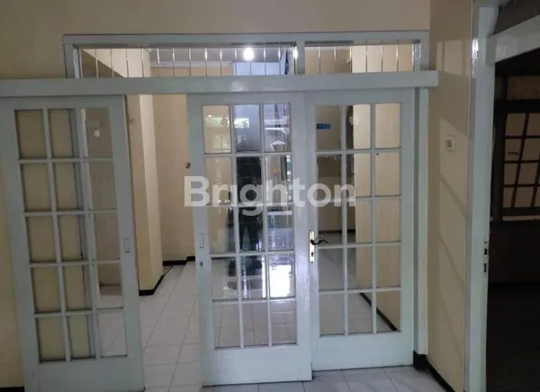 image RUMAH TENGAH KOTA DEKAT TOL (6)