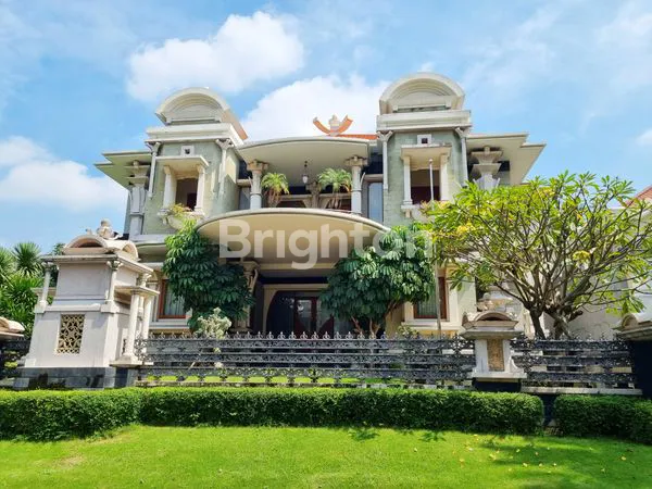 image RUMAH GRAHA FAMILY GOLF VIEW MEWAH FULL FURNISHED ADA SWIMMING POOL DEKAT CLUBHOUSE, TOL, PUSAT BISNIS DAN KOMERSIAL (1)