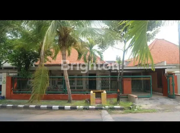 image RUMAH DEKAT PUSAT KOTA SURABAYA HARGA HITUNG TANAH (1)