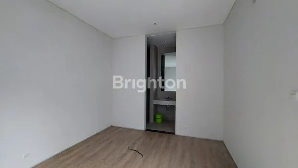 image DIJUAL VILLA KINGS PARK BATU, BARU GRESS (4)