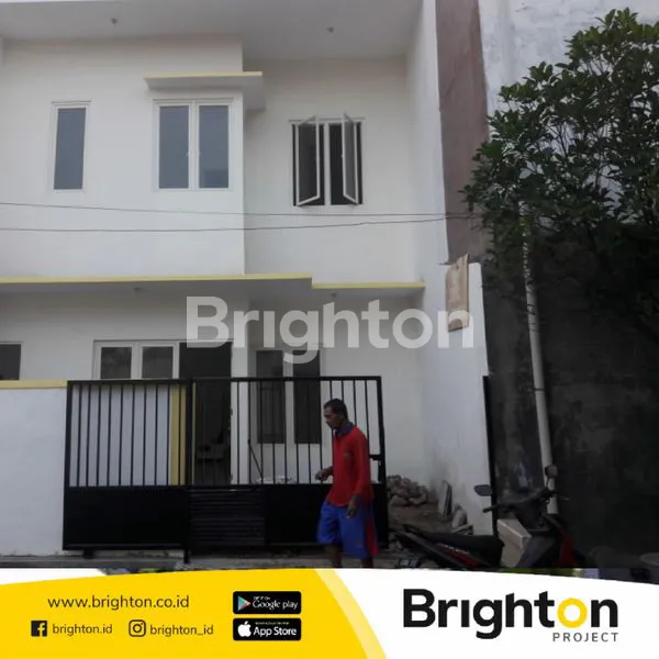 image RUMAH GRESS GADING FAJAR MANCHESTER UNITED (1)