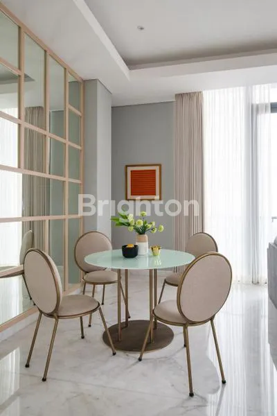 image APARTEMEN VOILA LT 50  JUNIOR PENTHOUSE CIPUTRA WORLD SURABAYA (6)