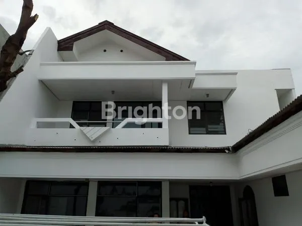 image RUMAH DHARMAHUSADA INDAH TIMUR LOKASI STRATEGIS (2)