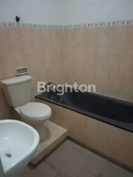 image RUMAH BAGUS SIAP HUNI TENGAH KOTA, 400 METER DARI JL RAYA CITARUM (5)