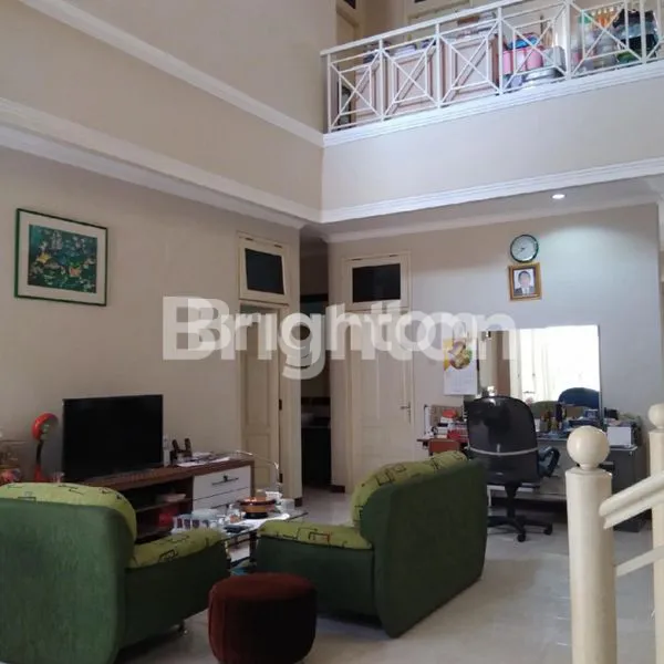 image DHARMAHUSADA MINIMALIS 2 LANTAI SELANGKAH GALAXY MALL DAN RS UNAIR (3)