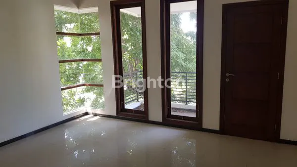 image RUMAH 2 LT BARU GRESS SIAP HUNI (4)