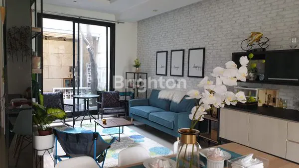 image RUMAH ROYALRESIDENCE  MINIMALIS FURNISHED CIAMIK (1)